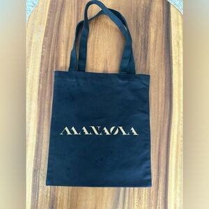 Manaola tote bag